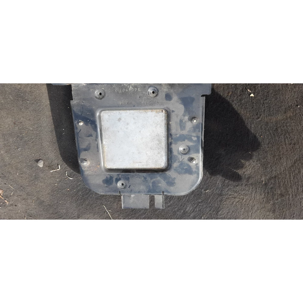 P56044590AA блок управления двигателем Jeep Grand Cherokee 3.1 WJ