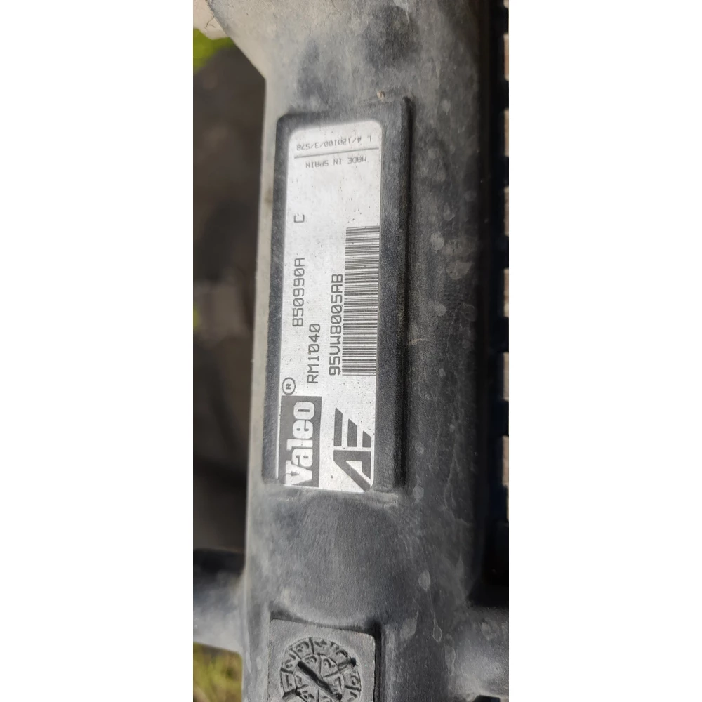 95VW8005AB радиатор охлаждения двигателя основной  Ford Galaxy Volkswagen Sharan 1.9TD