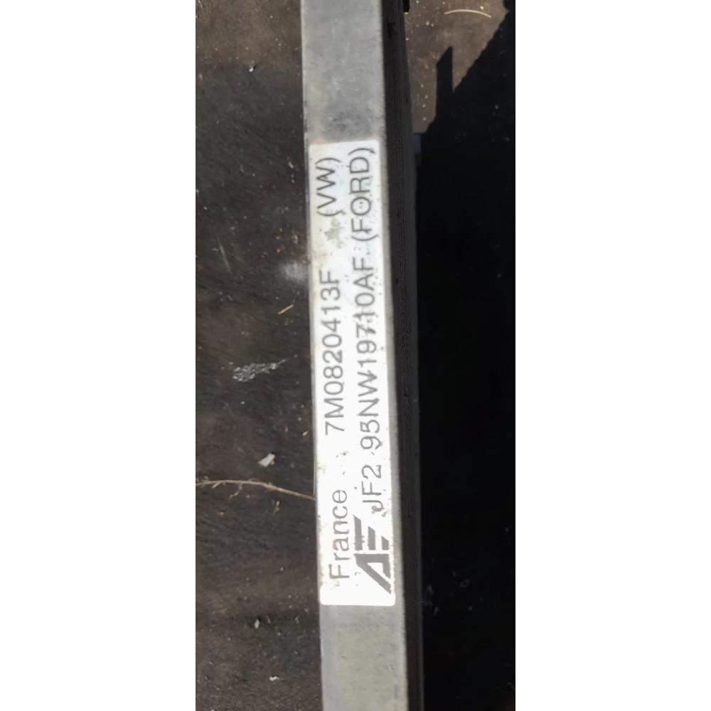 7M0820413F радиатор кондицыонера  Ford Galaxy Volkswagen Sharan 1.9TD