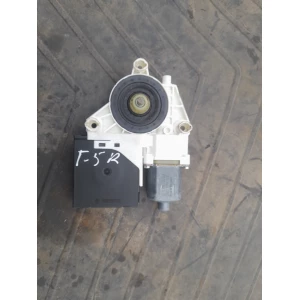 Изображение товара -  Лівий моторчик стеклоподйомника Vw Golf  5