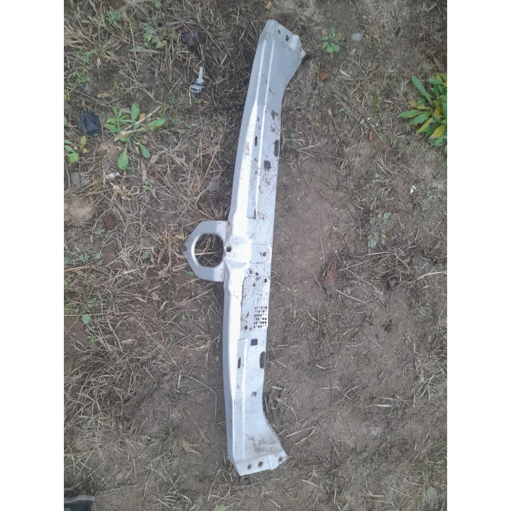 Рамка  радиатора Mercedes-Benz w210