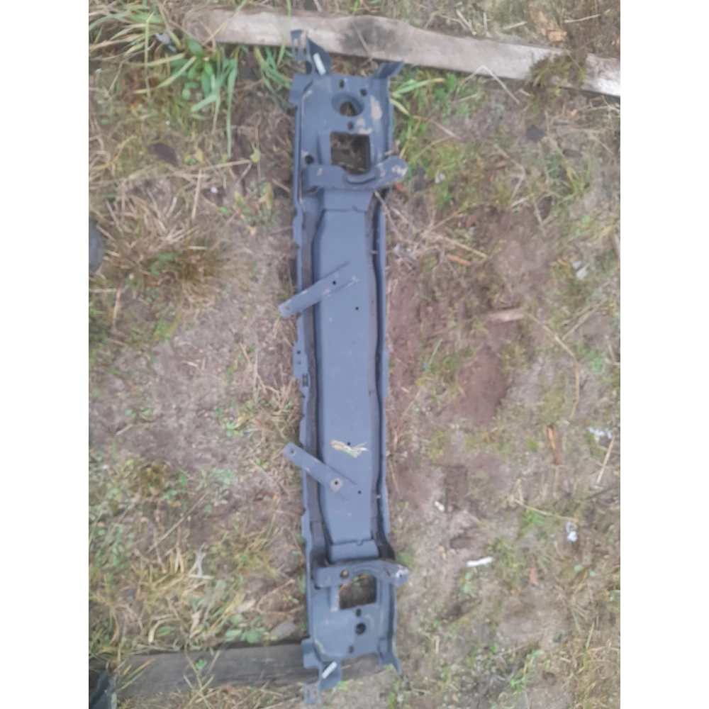 Усилитель бампера Vw Golf 3