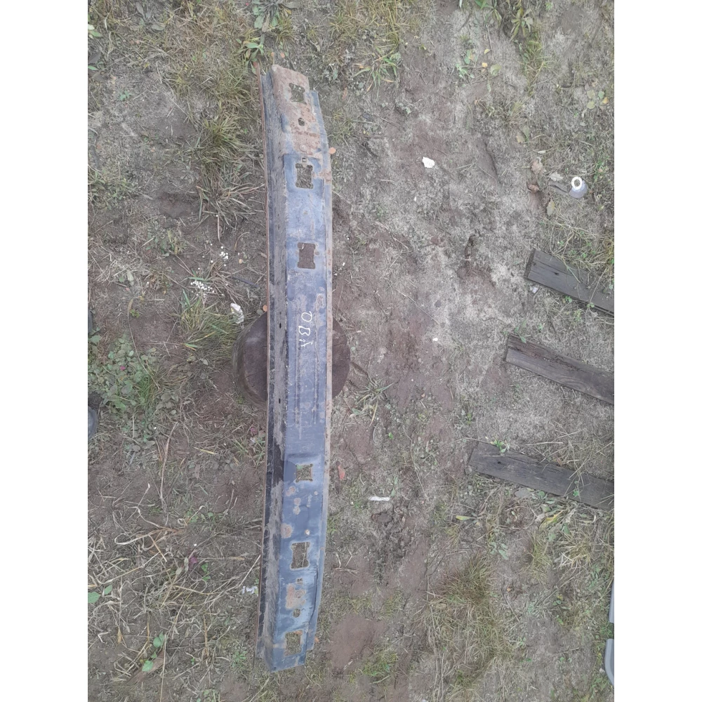 Усилитель переднего бампера Opel Vectra A