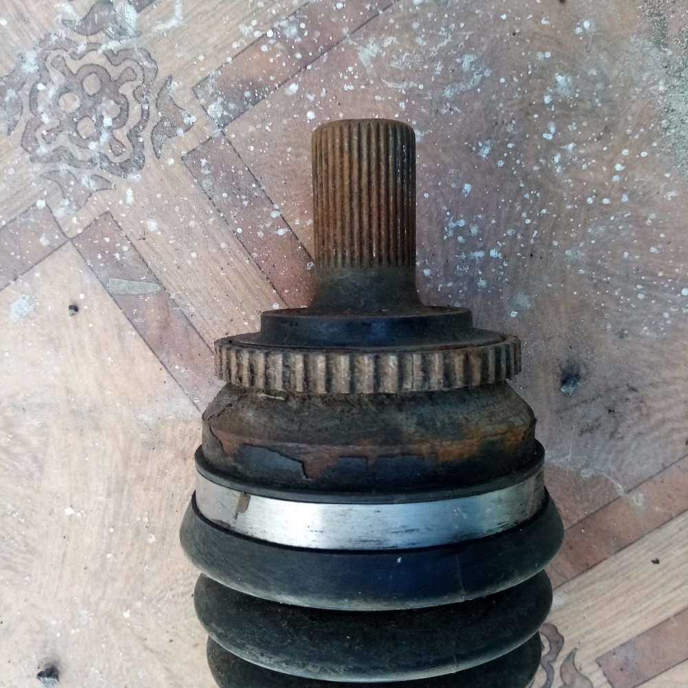 Передняя правая Полуось Volvo s80 2.4 P8689217