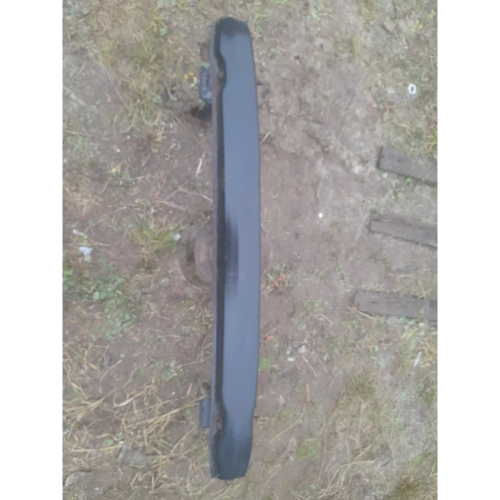 Усилитель  заднего  бампера Vw Passat B4