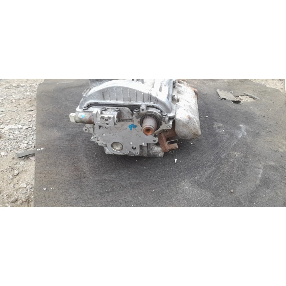 078103373AH головка блока цилиндров Audi A6 C5  Passat  2.4 i