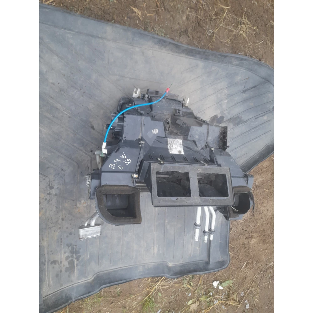 Корпус печки Бмв Е39