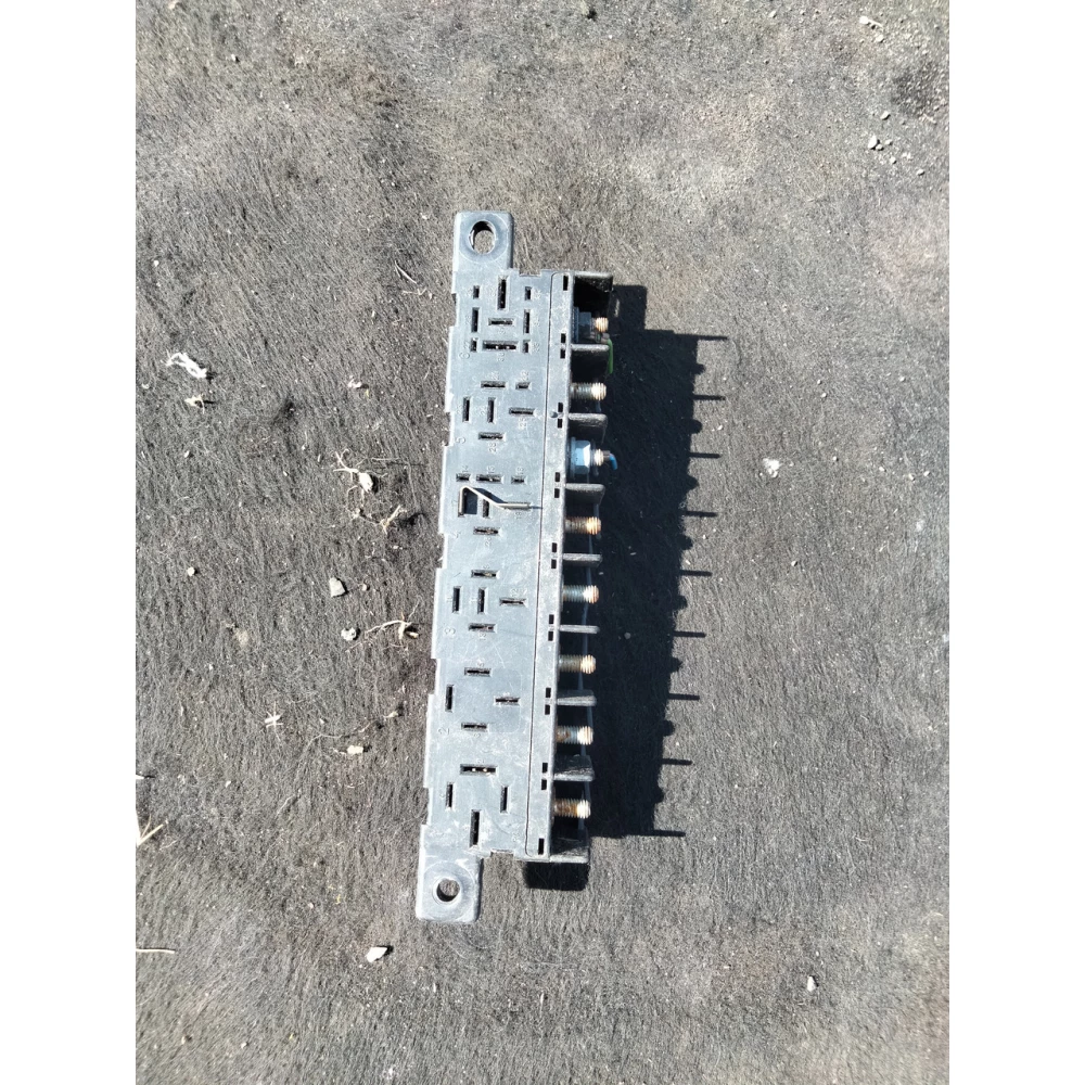 4A0941822 блок предохранителей Audi A4 B5 A6 C4