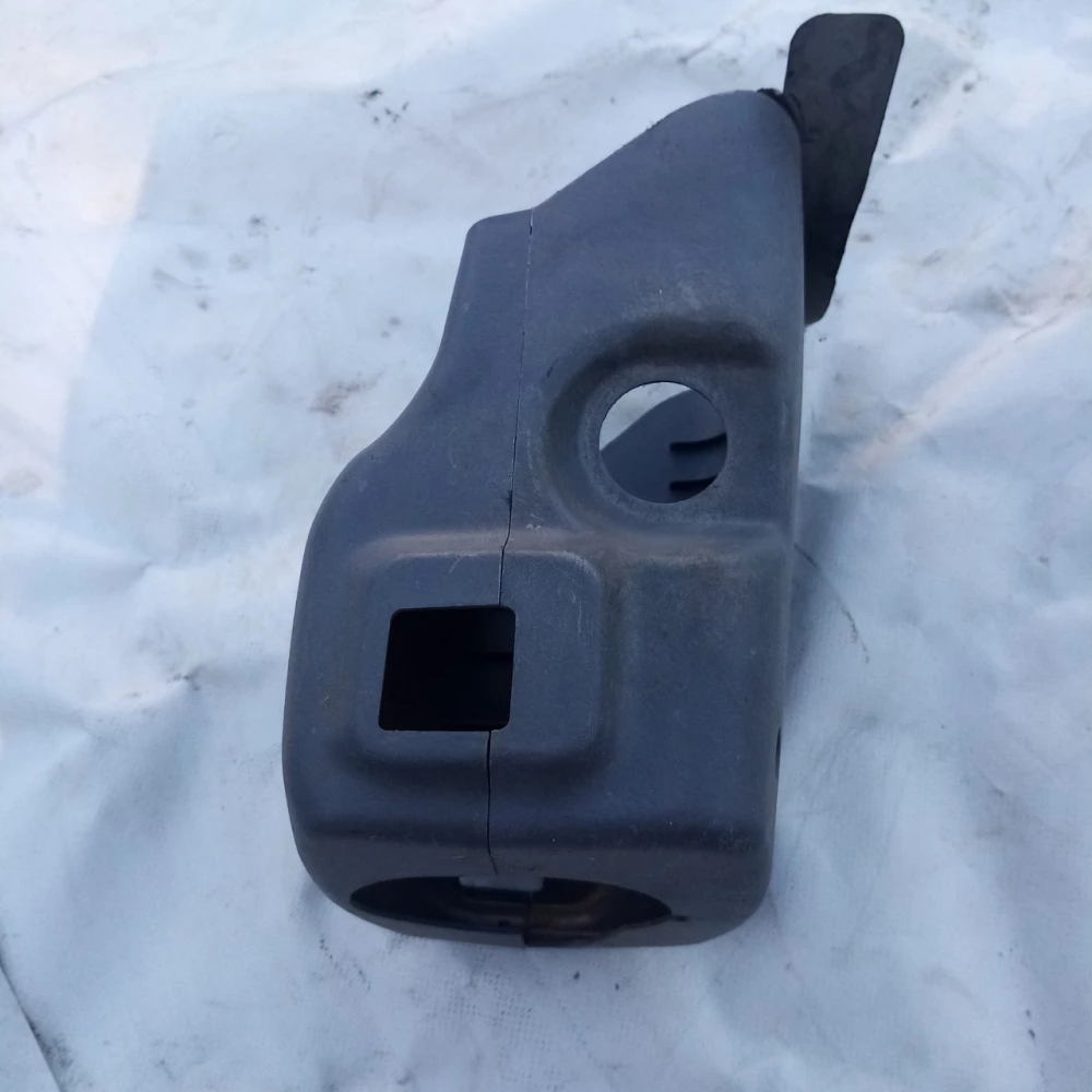 Подрулевой кожух Hyundai Accent 8485325200