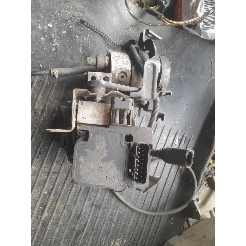 Блок abs Audi A4B5  1.9 8d0614119f