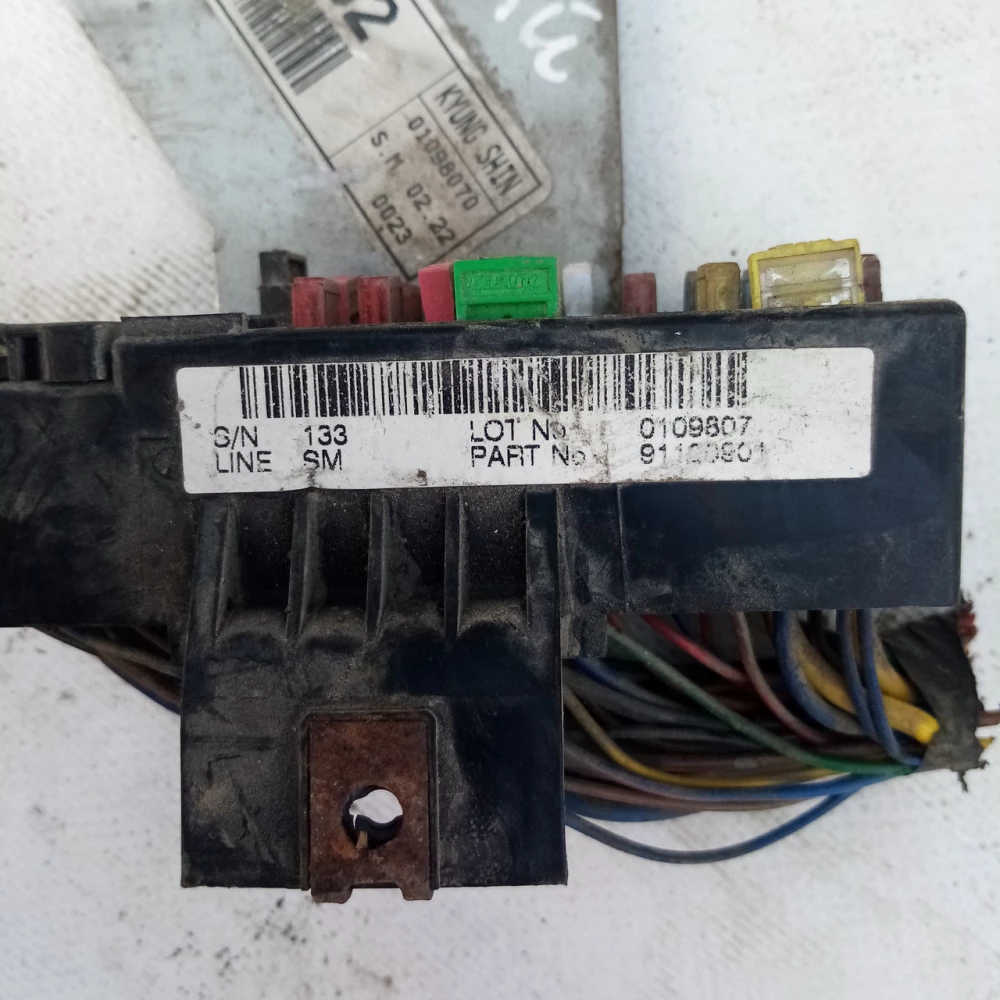 ! блок предохранителей Hyundai Accent 0109807