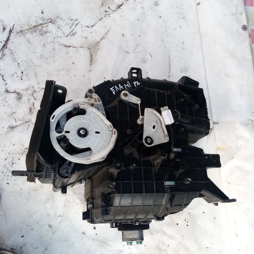 Корпус печки Hyundai Elantra