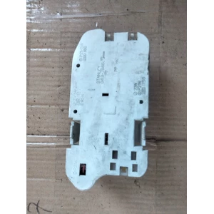 Изображение товара -  Плата заднего левого фонаря Mazda 626GDседан