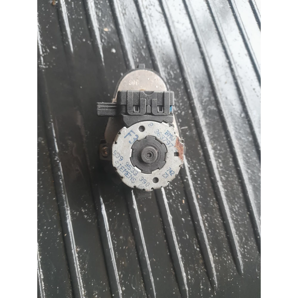 Привод заслонки печки BMW E39