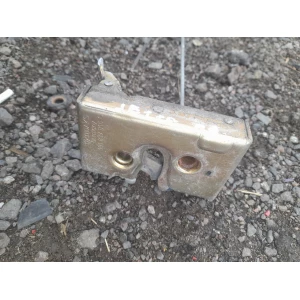 Изображение товара -  Передний правый замок двери Vw Jetta