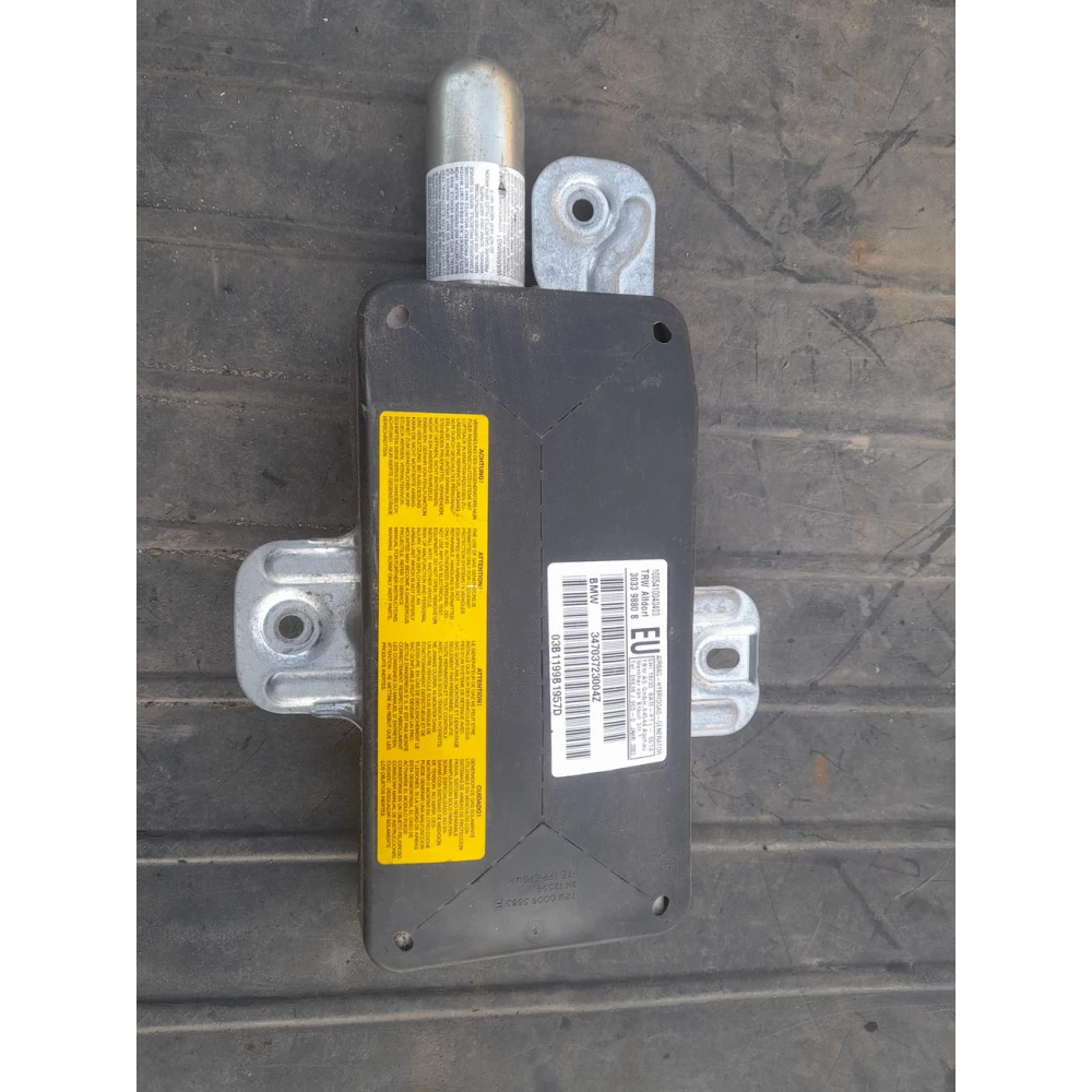 Передняя правая подушка безопасности Bmw E39