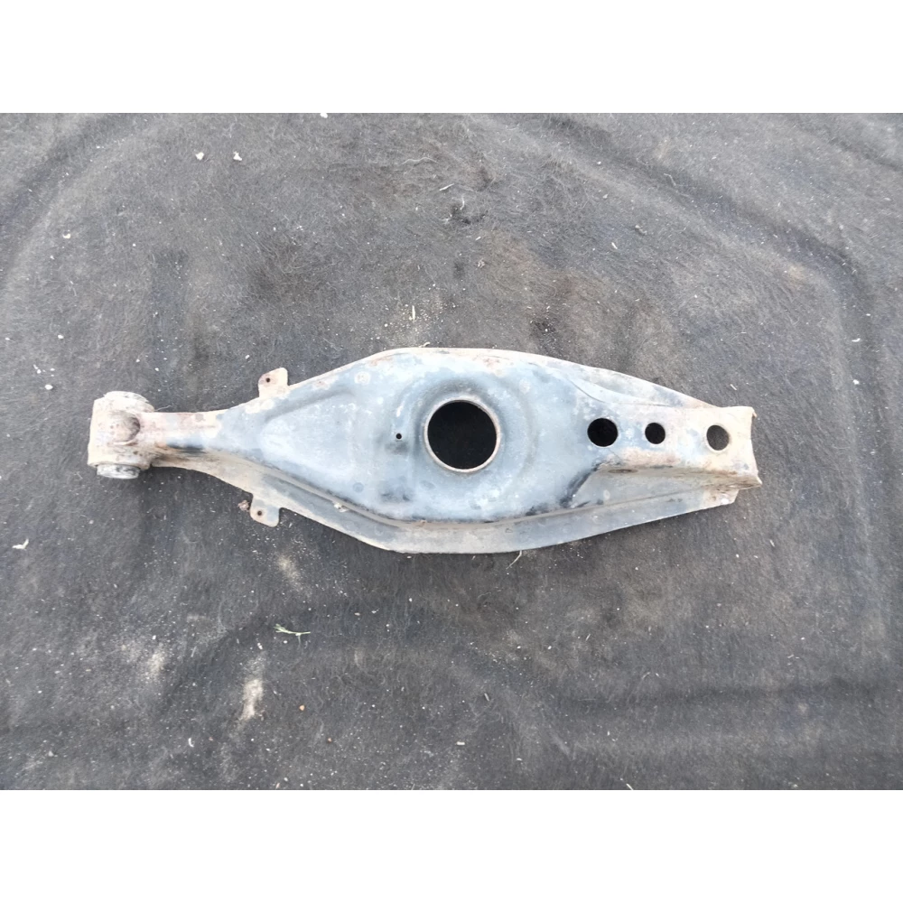 A2023500206 рычаг задней подвески под пружину Mercedes Benz W 210