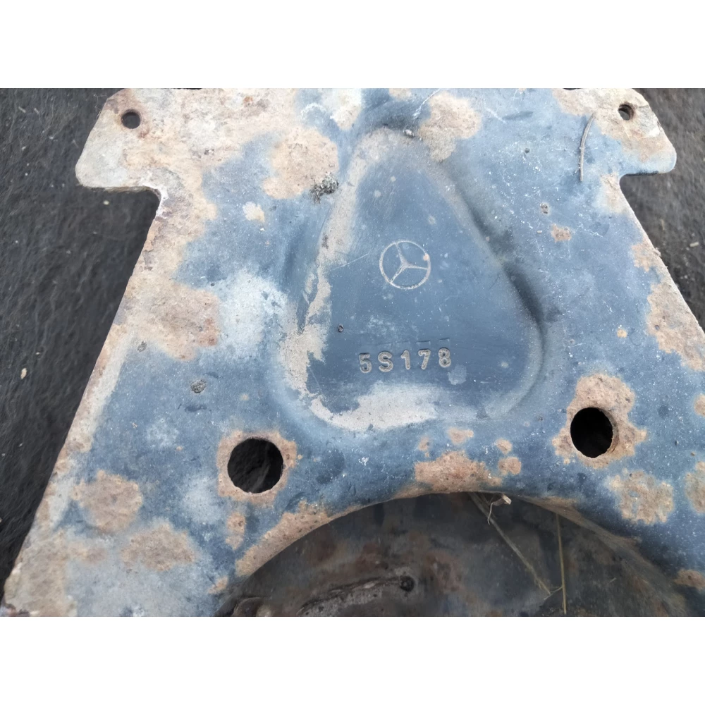 A2023500206 рычаг задней подвески под пружину Mercedes Benz W 210