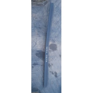 Изображение товара -  Молдинг передней правой двери Vw Passat b4