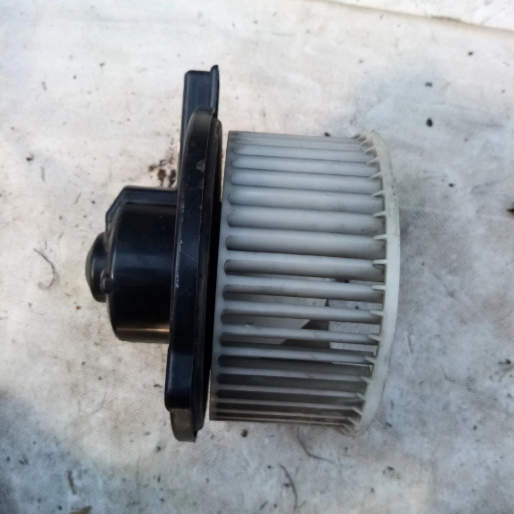 Моторчик печки Mazda 6 GJ6BA022112232