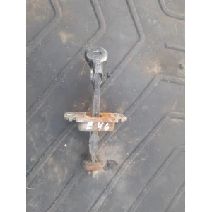 Изображение товара -  Огранечитель  передней правой двери BmwE46