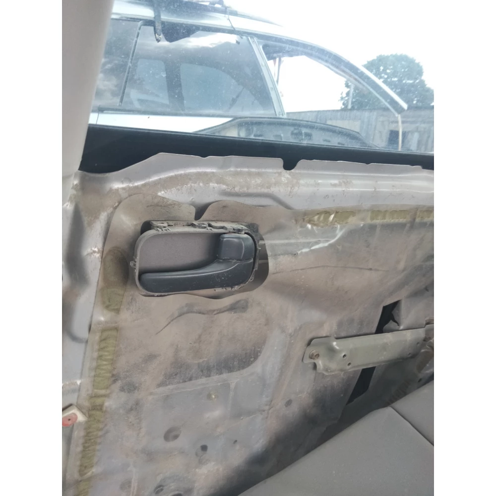 Ручка дверная правая внутренняя Nissan Almera N16 передняя, задняя