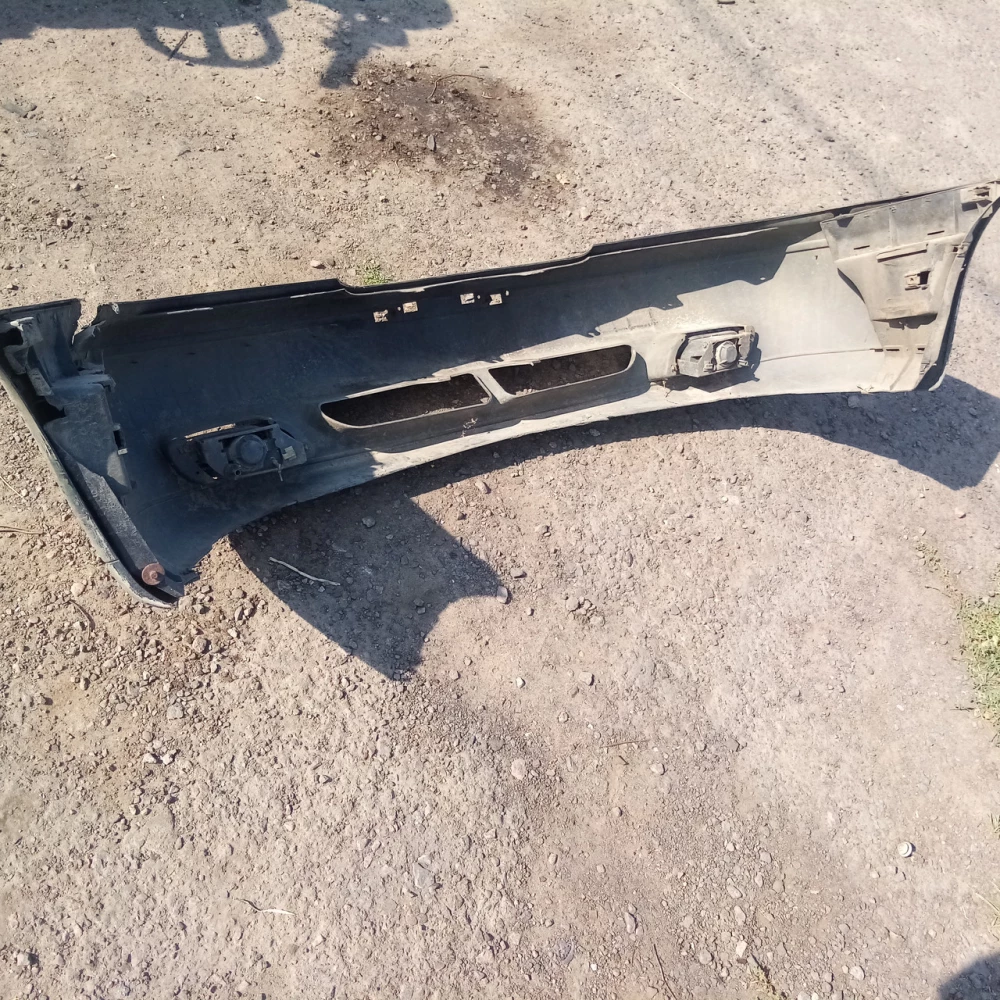 Передний бампер Daewoo Nexia 96169762