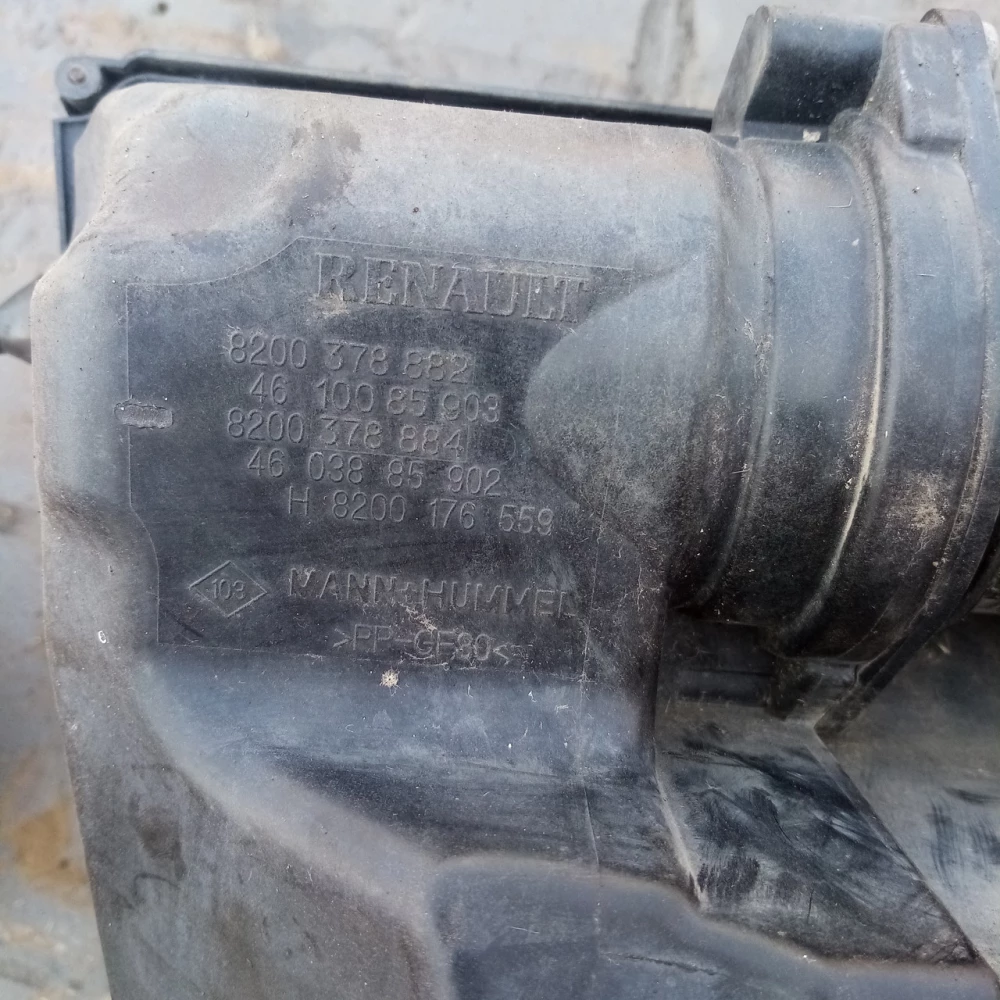 Корпус воздушного фильтра Renault Megane 2 8200378882
