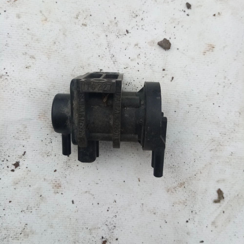 Клапан турбины Volvo v40 7700874764