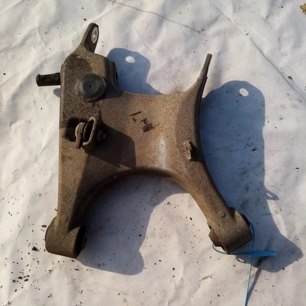 Ричаг задней подвески BMW E 39 1091485