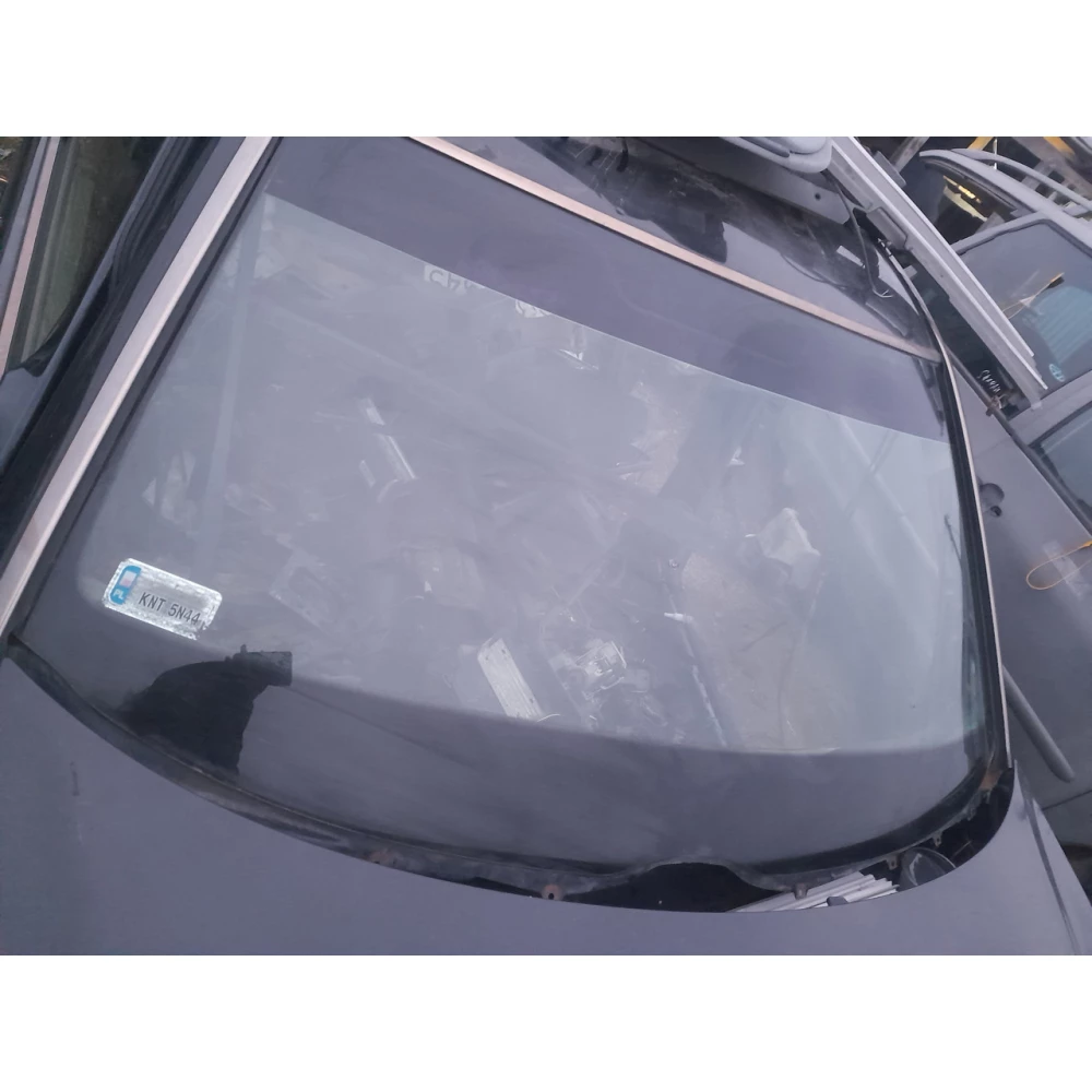 Лобовое скло Mercedes-Benz w210