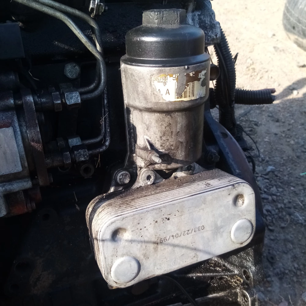 Масляный радиатор Опель Вектра Б 2.0 дизель 033220499