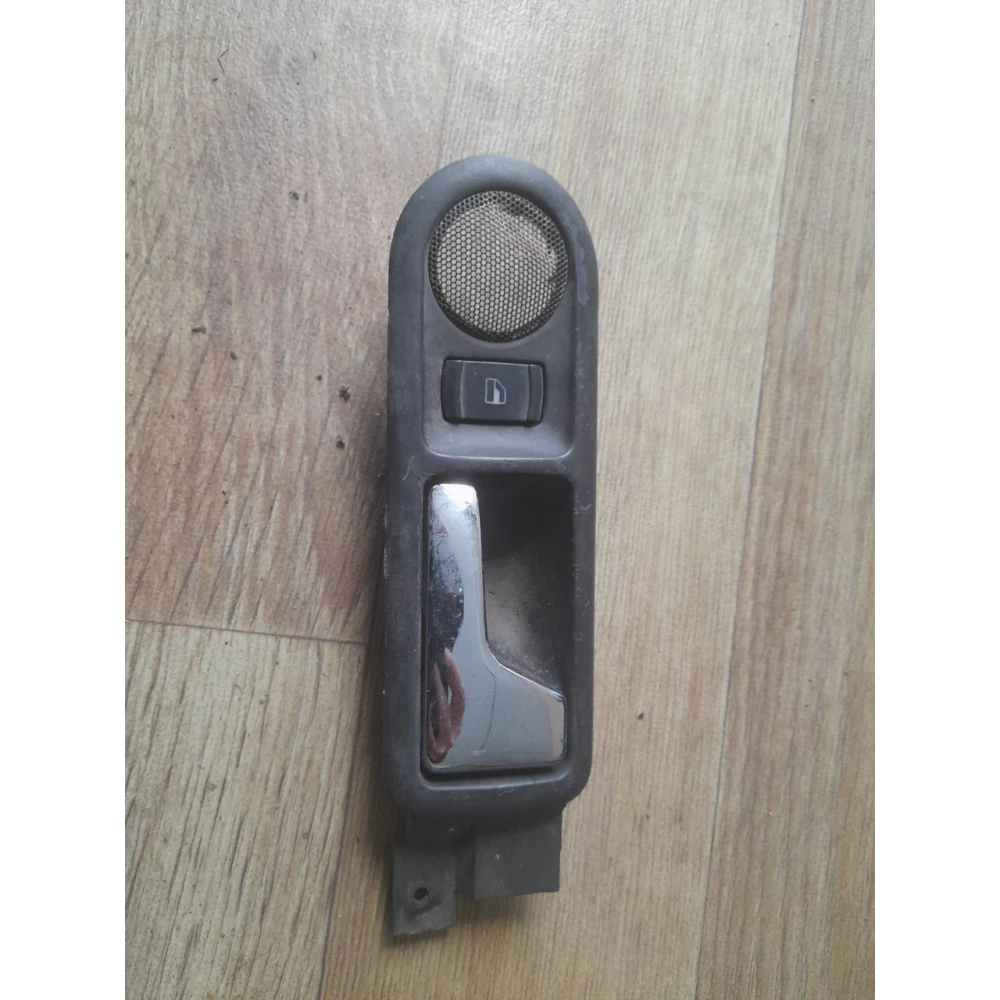 Задняя правая ручка двери Vw Passat B5