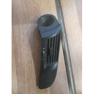 Изображение товара -  Передний правый  дефлектор  двери  Bmw E39