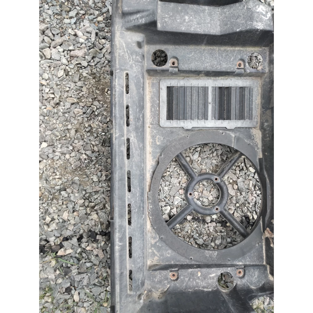 Передний телевизор VW Golf 3 Vento