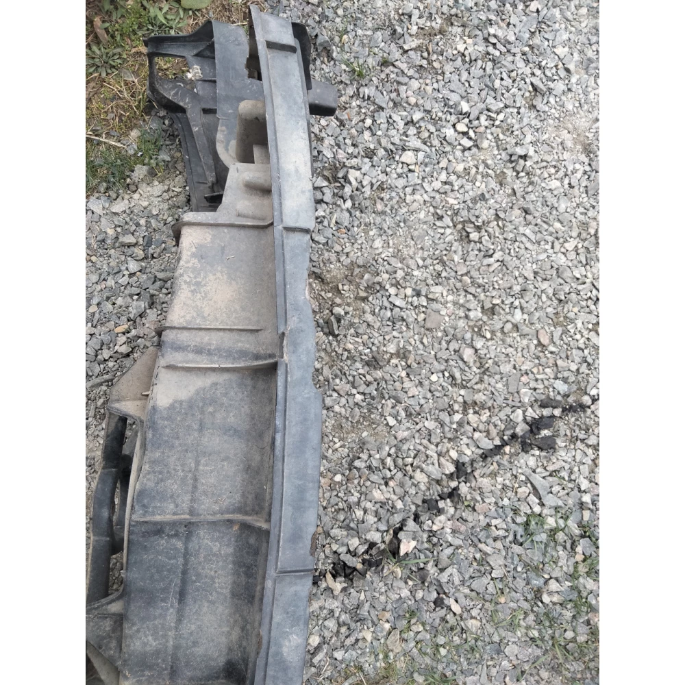 Передний телевизор VW Golf 3 Vento