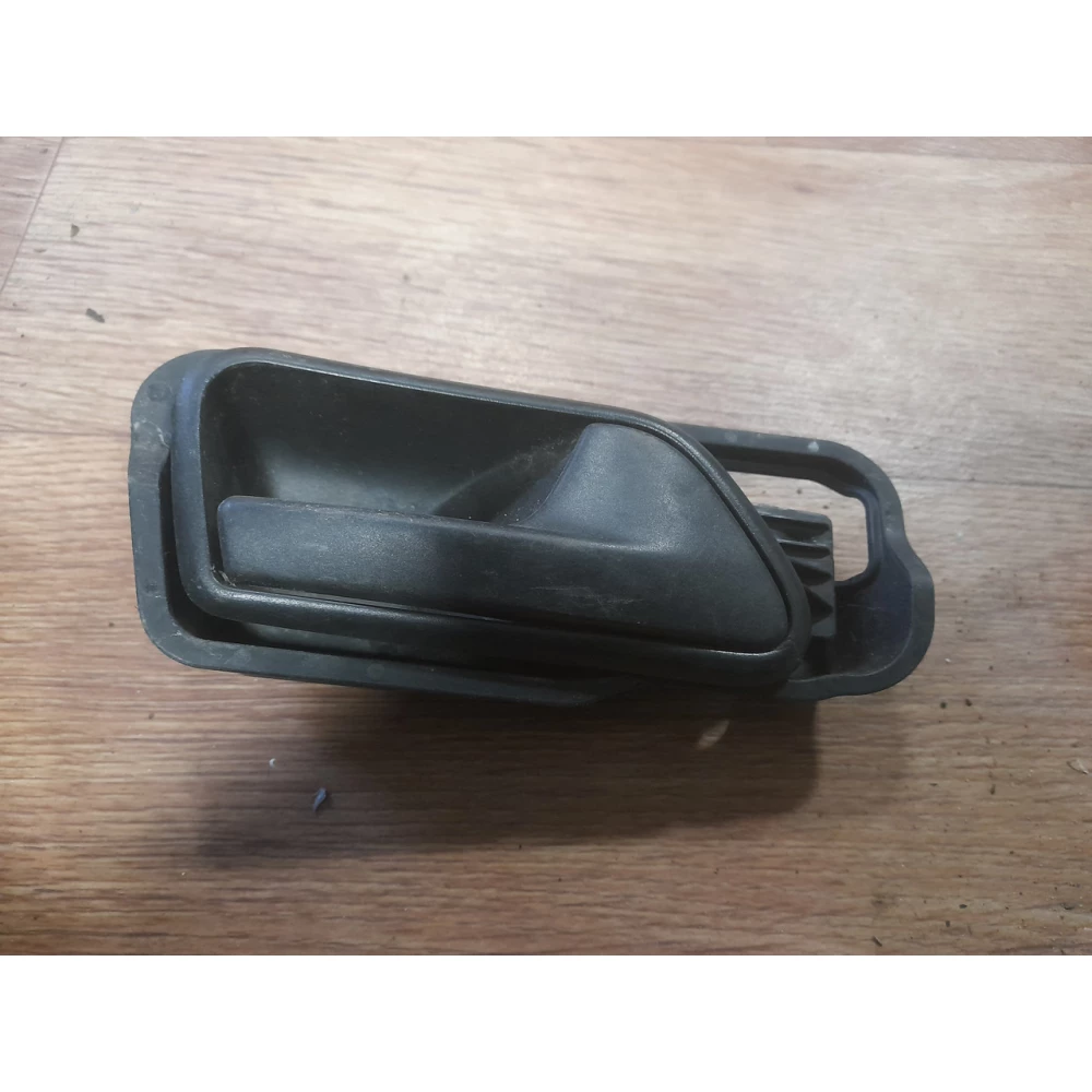 Передняя правая ручка двери Vw Touran