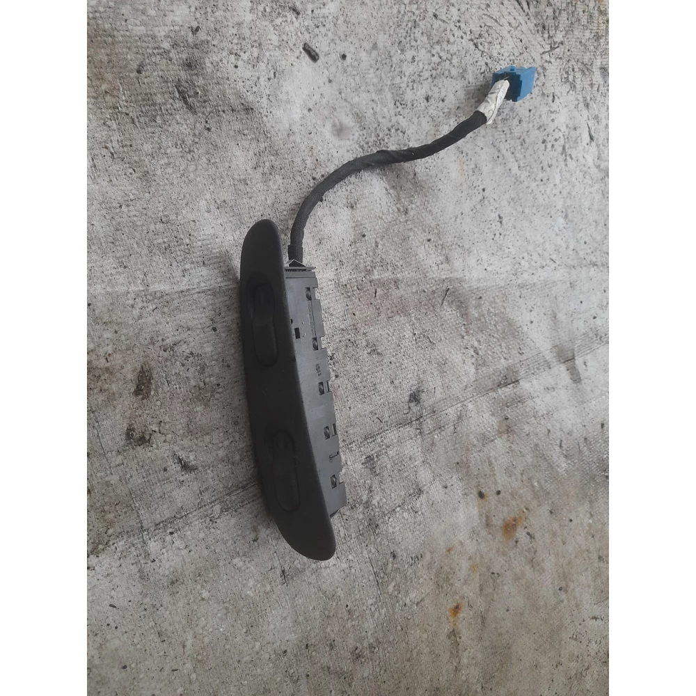 Плафон подсветки  салона Opel Vectra B