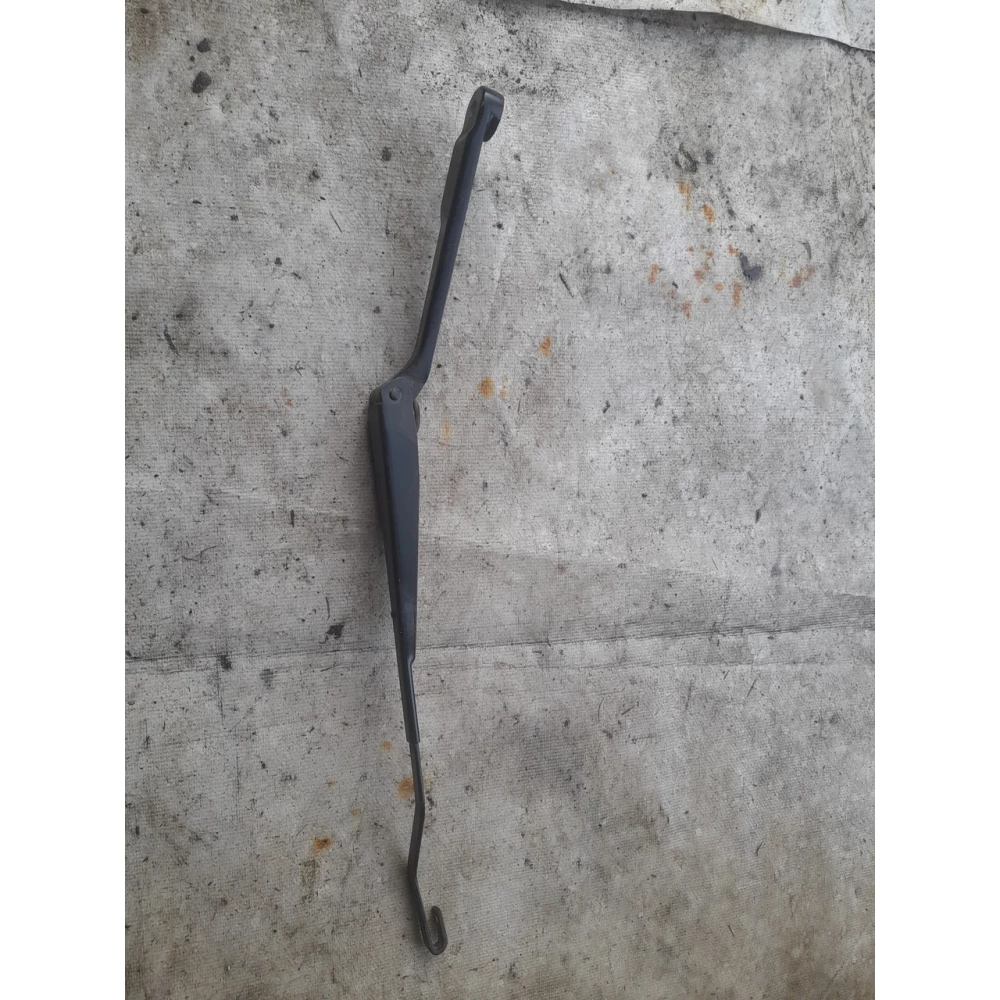 Левый дворник  Заз Сенс 96271961