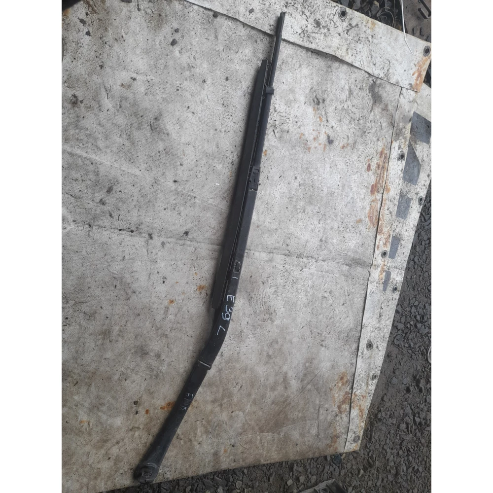 Левый  дворник  Bmw E39