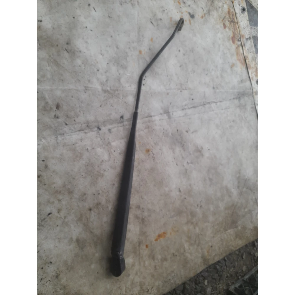 Правый дворник Citroën c3 A8dgcp