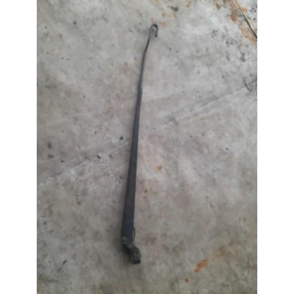 Левый дворник Renault Scenic 1