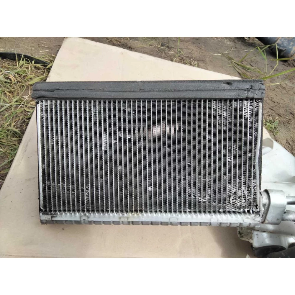 Радиатор кондиционера салонный Subaru Outback (BP) 2003-2009