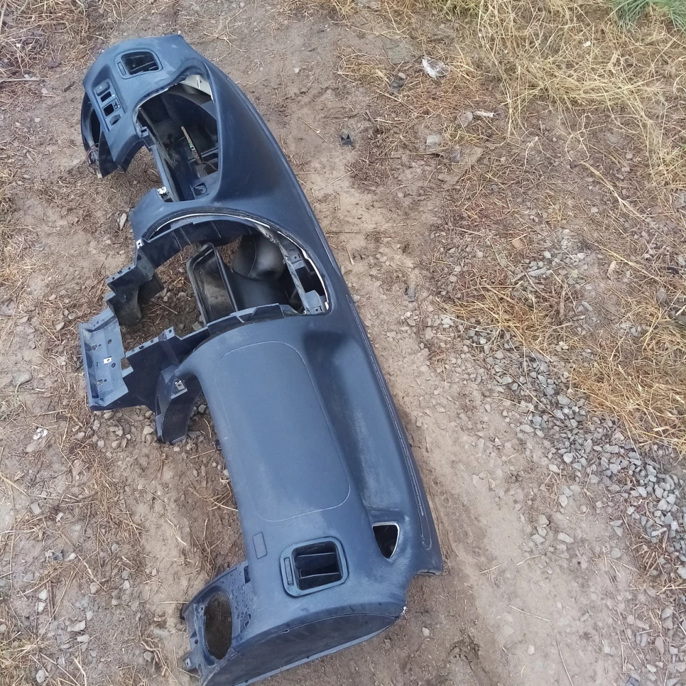 Торпеда Mitsubishi Carisma