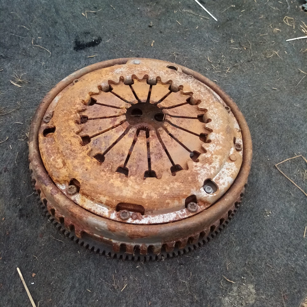 Сцепление взборе Mitsubishi Carisma