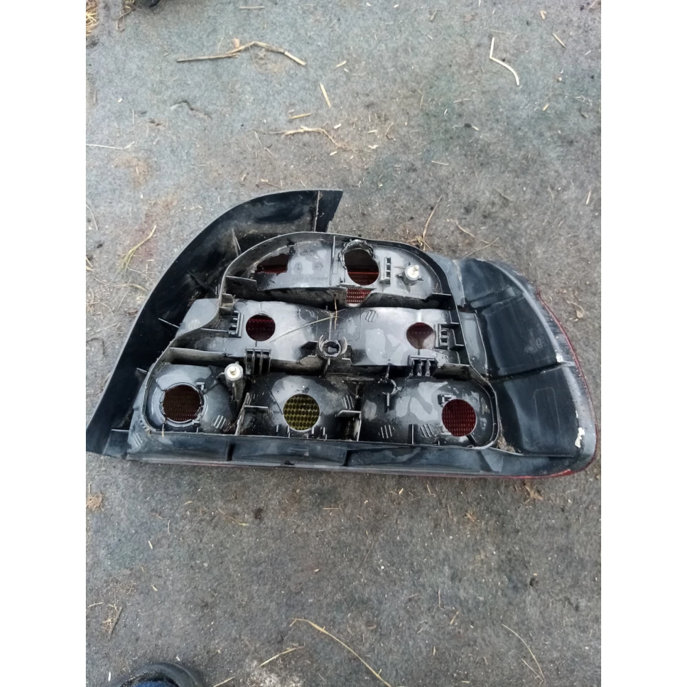 Левый задний фонарь BMW E 39 дорест