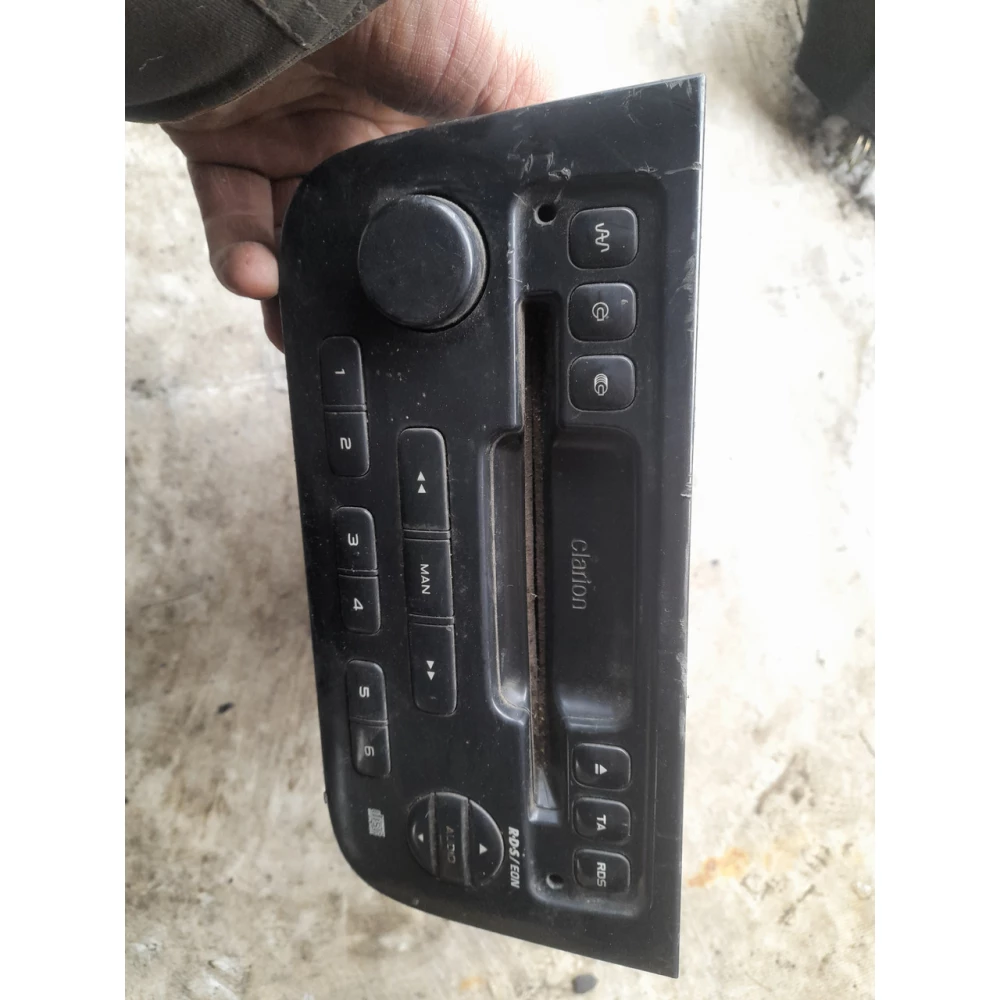 Магнитола Peugeot 406 9636705080