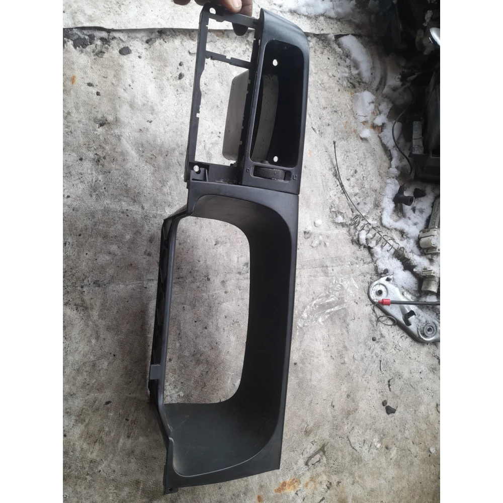 Пластик  панели приборов Vw Golf 3