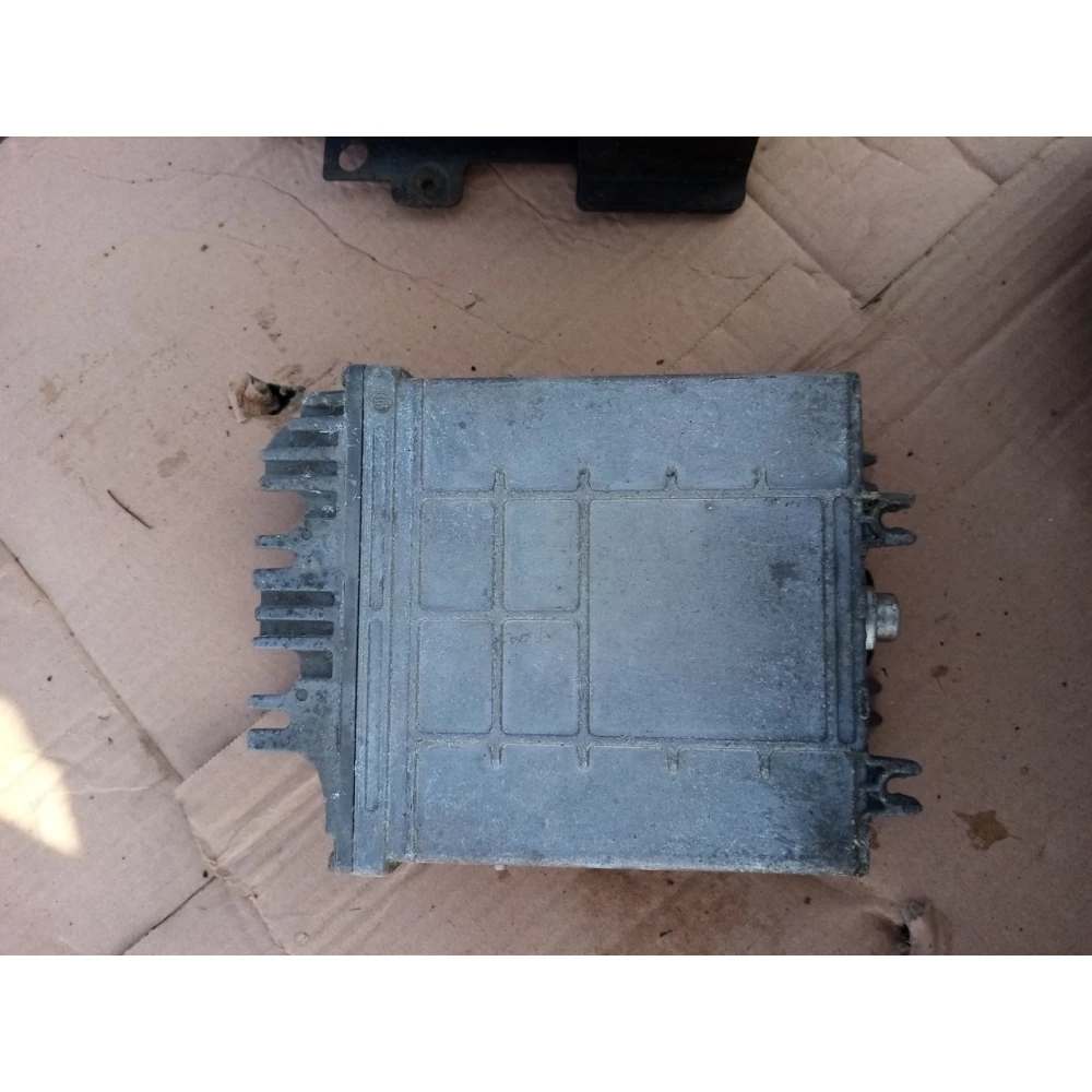 7700106867 0281001699 Електронный блок управления Renault.