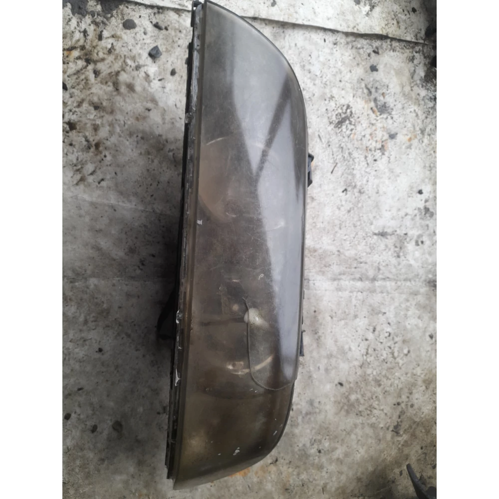 Левая фара Bmw E39